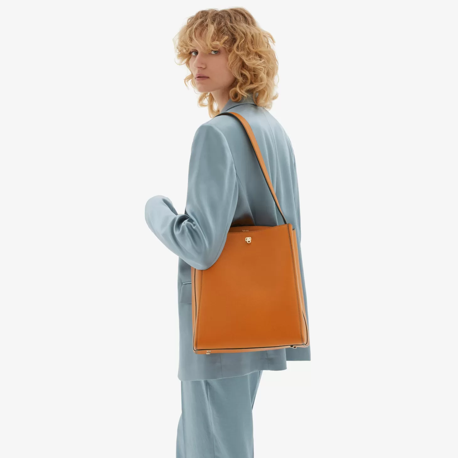 Brera shoulder bag | Valextra Clearance