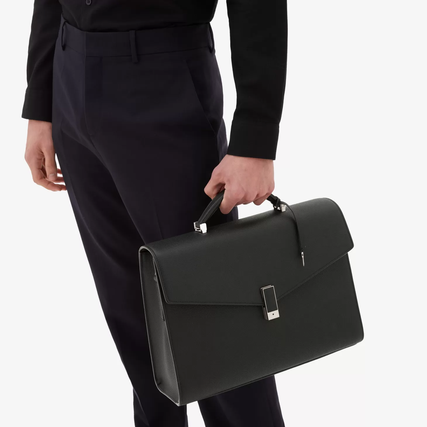 Iside Briefcase 24h | Valextra Fashion